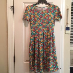 Medium floral Amelia